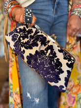 Load image into Gallery viewer, Kate Clutch Purse in Blueberry Glam
