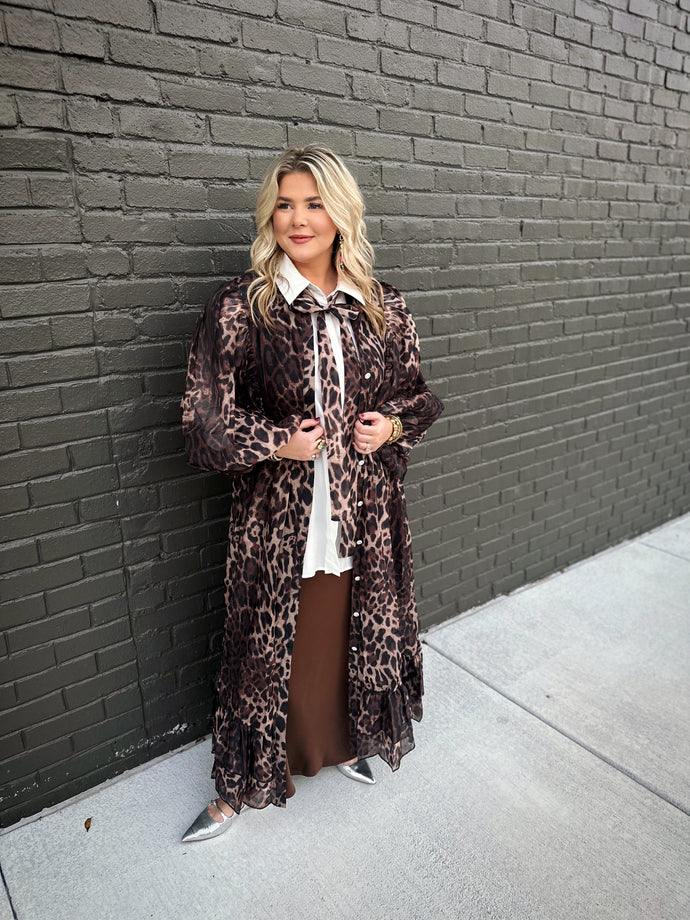 Daring Leopard Duster