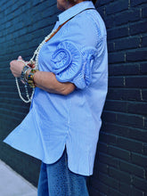 Load image into Gallery viewer, Vernal Button-Up Top
