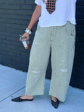 Load image into Gallery viewer, Rex Striped Barrel Jeans
