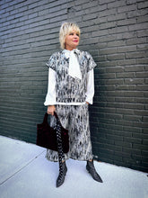 Load image into Gallery viewer, Bells Are Ringing Set
