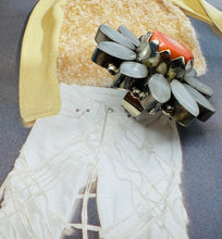 Load image into Gallery viewer, Clementine Ring
