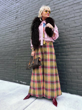 Load image into Gallery viewer, Seasons Pants
