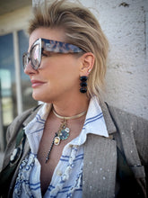 Load image into Gallery viewer, Belinda Progressive Reading Glasses in Tortoise
