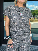 Load image into Gallery viewer, Marlboro Man Necklace
