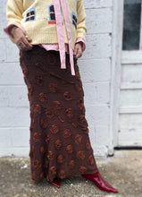Load image into Gallery viewer, Rosette Maxi Skirt
