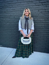 Load image into Gallery viewer, Tidings Maxi Skirt in Green
