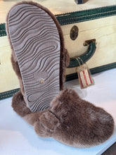 Load image into Gallery viewer, Portland Slides
