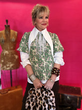 Load image into Gallery viewer, Rose Garden Top
