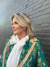 Load image into Gallery viewer, Crescent Metallic Earrings- Pick your FAV!!
