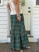 Load image into Gallery viewer, Holly Plaid Skirt in Hunter Green
