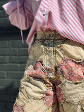 Load image into Gallery viewer, Blossomed Beehive Pants

