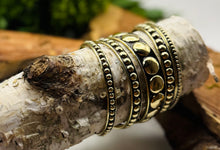 Load image into Gallery viewer, 5 Dot Bangle Set in Gold
