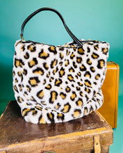Load image into Gallery viewer, The Oliver Bag
