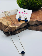 Load image into Gallery viewer, Sienna Joelle Necklace in Navy
