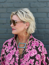 Load image into Gallery viewer, Cay Hammered Hoop Earrings
