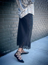 Load image into Gallery viewer, Lyric Lace Skirt
