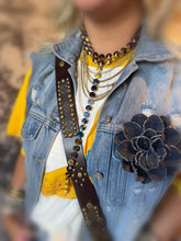 Load image into Gallery viewer, L.A. Necklace in Midnight Express
