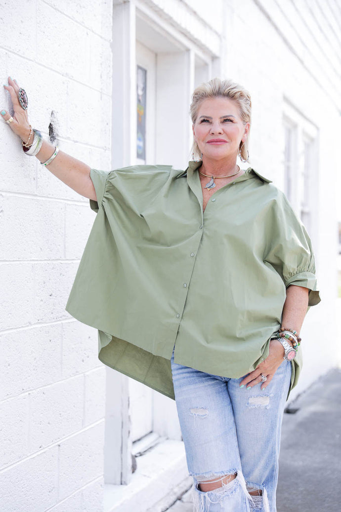 Willa Top in Army