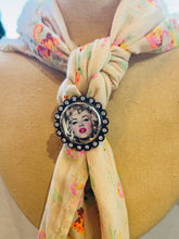 Load image into Gallery viewer, Marilyn Monroe Ring
