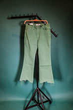 Load image into Gallery viewer, Gally Jeans in Green
