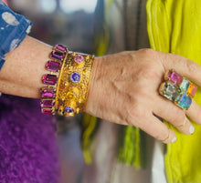 Load image into Gallery viewer, Erina Bracelet in Dark Rose
