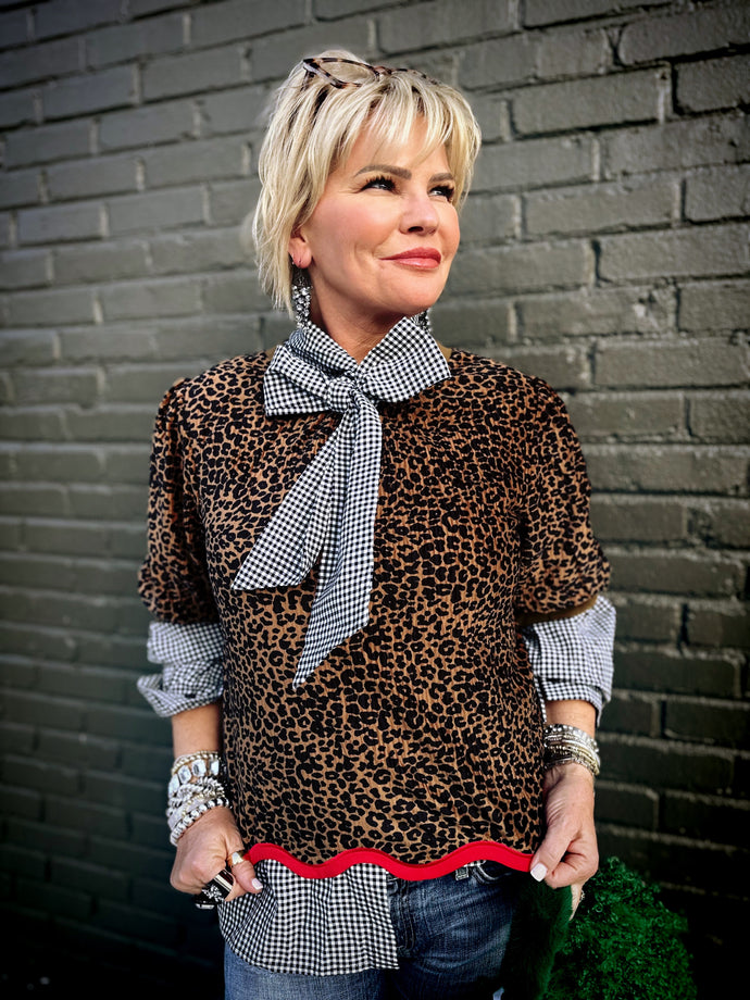 Lady Lux Leopard Top