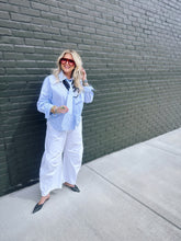 Load image into Gallery viewer, Belinda Tie Button-Up Top
