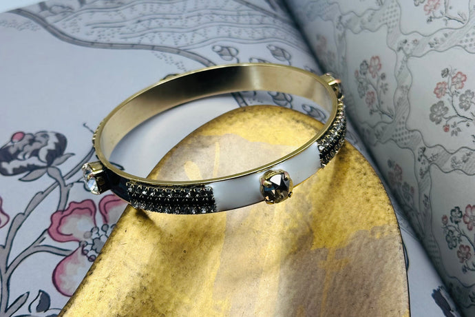 Mireya Bangle in Black & White