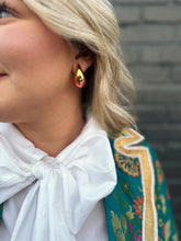 Load image into Gallery viewer, Crescent Metallic Earrings- Pick your FAV!!
