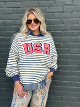 Load image into Gallery viewer, USA Pullover
