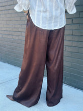 Load image into Gallery viewer, Jensen Pants
