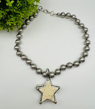 Load image into Gallery viewer, Color The Stars Necklace
