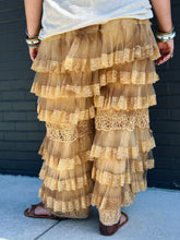 Load image into Gallery viewer, True Romance Bloomers in Chocolate
