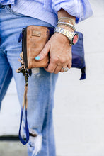 Load image into Gallery viewer, Templeton ll Versatile Wallet or Crossbody in Taro Latte
