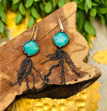 Load image into Gallery viewer, Gypsy Drop Earrings
