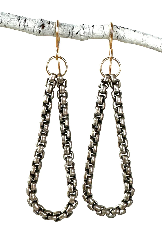 Venetian Silver Chain Teardrop Earrings