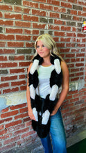 Load image into Gallery viewer, Cruella Faux Fur Chain Scarf
