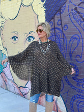 Load image into Gallery viewer, Daydreamer Tunic
