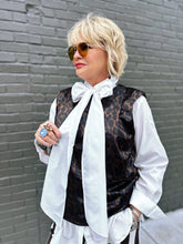 Load image into Gallery viewer, Darla Bow Top
