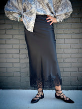 Load image into Gallery viewer, Lyric Lace Skirt
