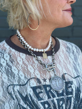 Load image into Gallery viewer, Diamond Dog Tag Necklace
