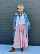 Load image into Gallery viewer, Emma Gaucho Pants in Vols
