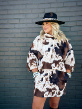 Load image into Gallery viewer, Bovine Skirt
