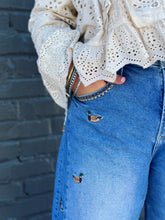 Load image into Gallery viewer, Duckin' Around Jeans
