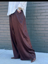Load image into Gallery viewer, Jensen Pants
