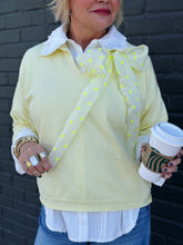 Load image into Gallery viewer, Juliep Pullover in Banana
