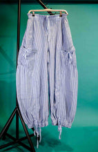 Load image into Gallery viewer, Lobby Cargo Joggers in Blue
