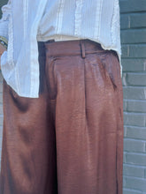 Load image into Gallery viewer, Jensen Pants

