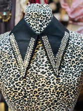 Load image into Gallery viewer, Paris Rhinestone Faux Collar
